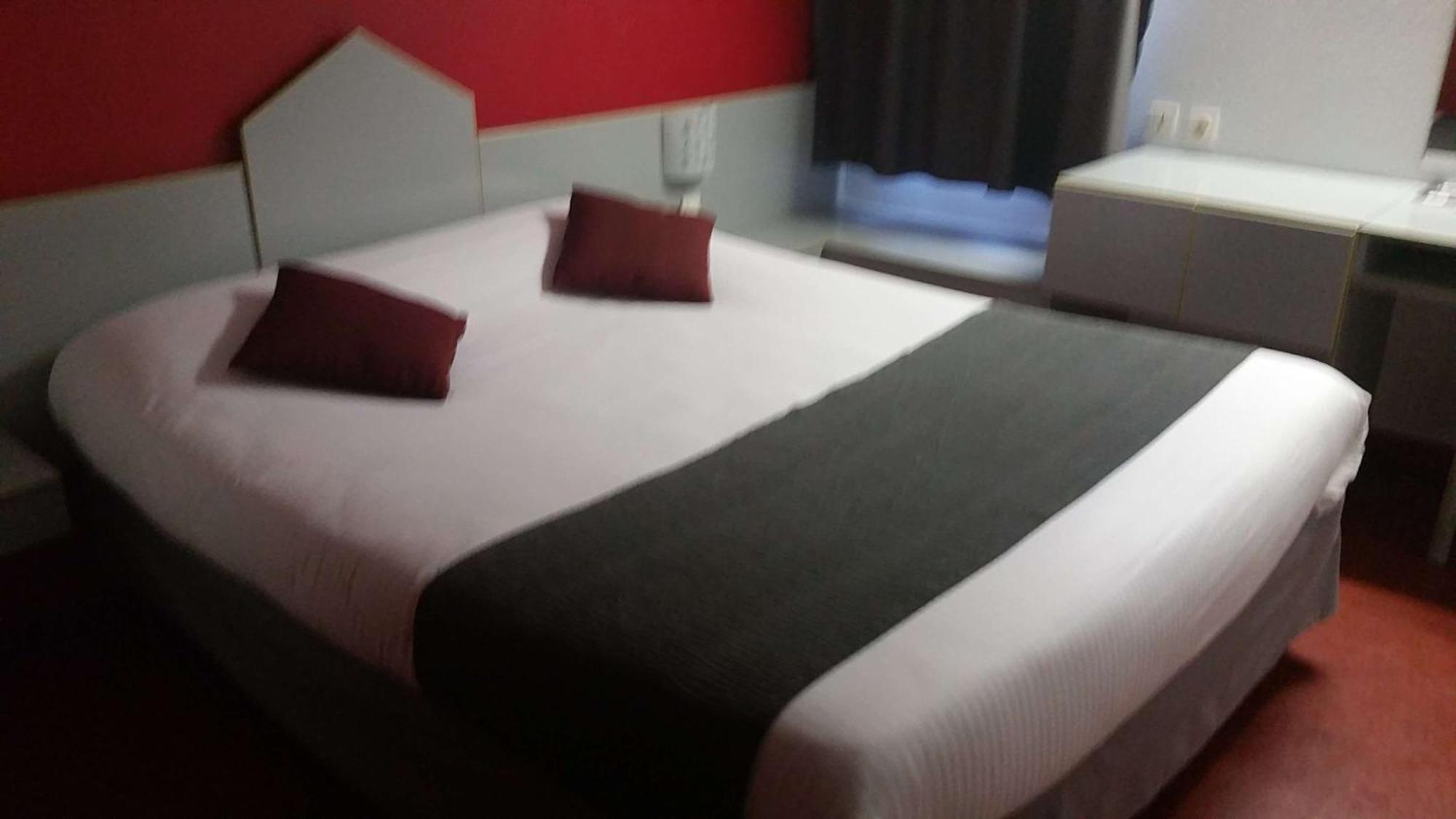 Brit Hotel Sarreguemines Kültér fotó